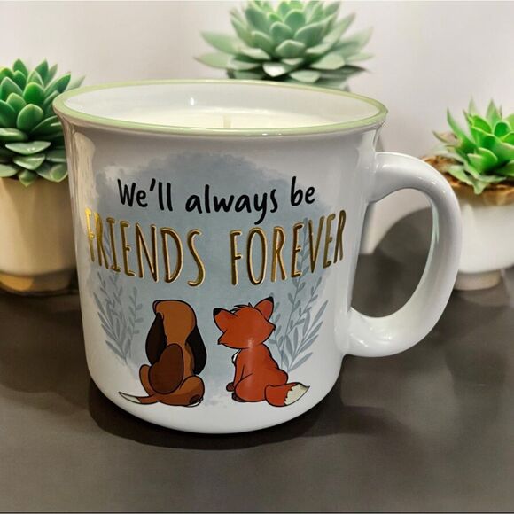 Fox and the Hound Friends Forever Mug Candle 19oz Bonfire Scent Oversized Decor - Picture 1 of 2